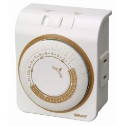 15-Amp 24-Hour Indoor Plug-In Single-Outlet Mechanical Timer, White by Woods