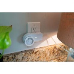 24 Hour Heavy Duty Indoor Plug-In Grounded Outlet Mechanical Timer by Woods -Home Electronics Shop white woods timers 50102wd 44 1000